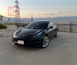 تێسلا مۆدێل 3